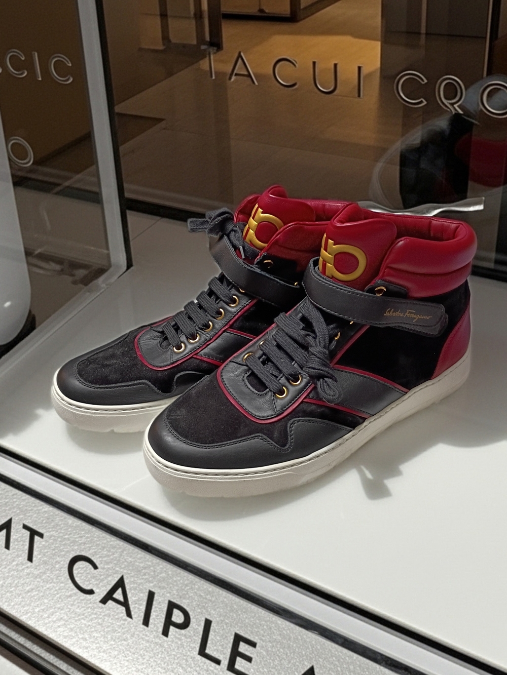 New Salvatore Ferragamo Gancini Black and Red High-Top Sneakers Mens 9.5